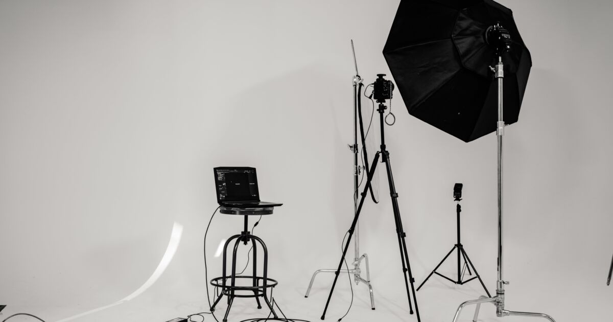 Newsletter pop-up image header