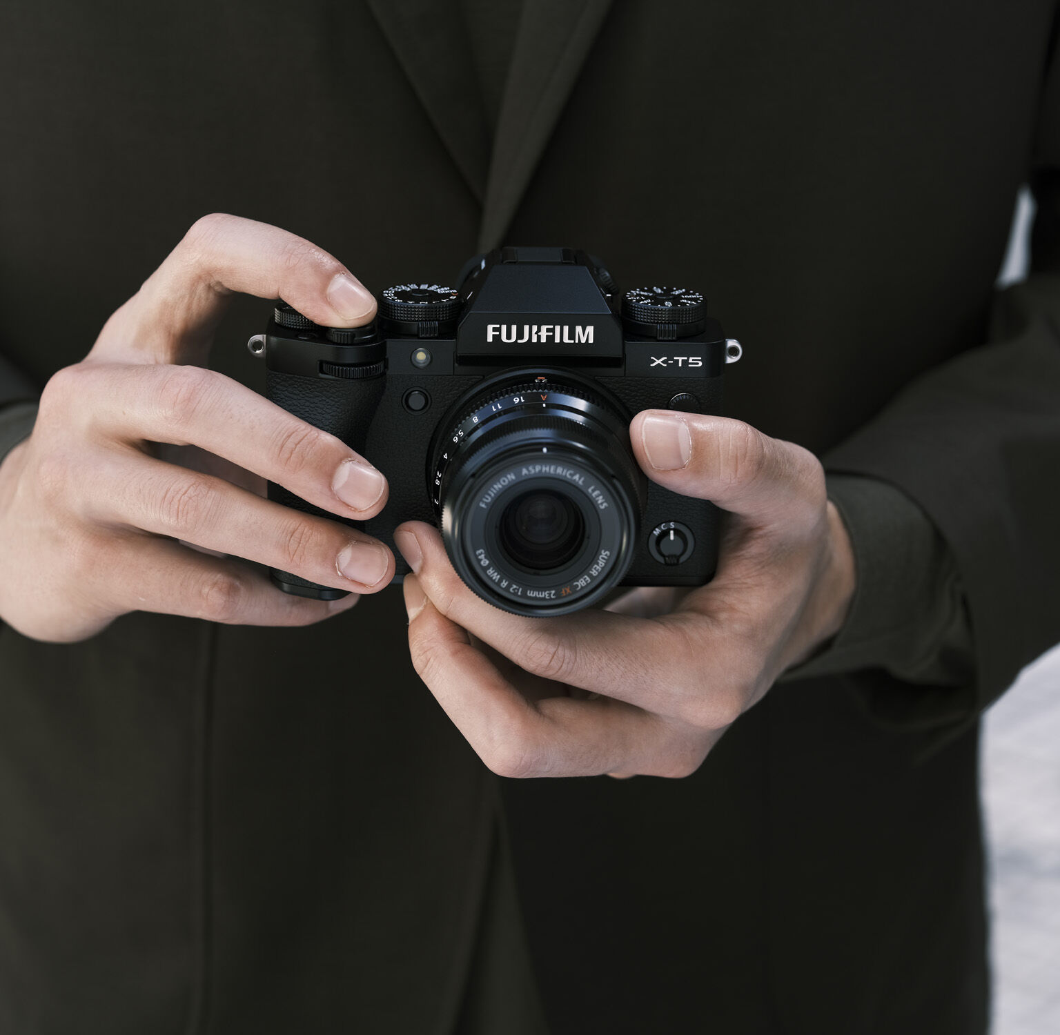 Fujifilm X X T5 Mirrorless Body Black