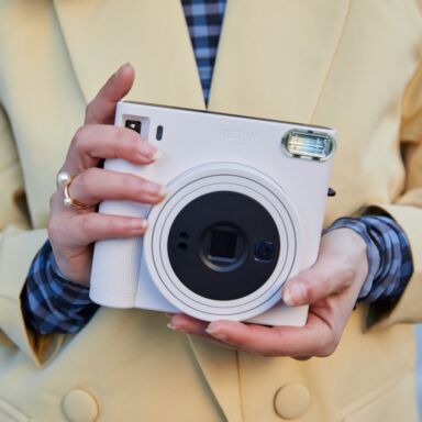 Instax Square Sq1 Chalk White Instant Camera