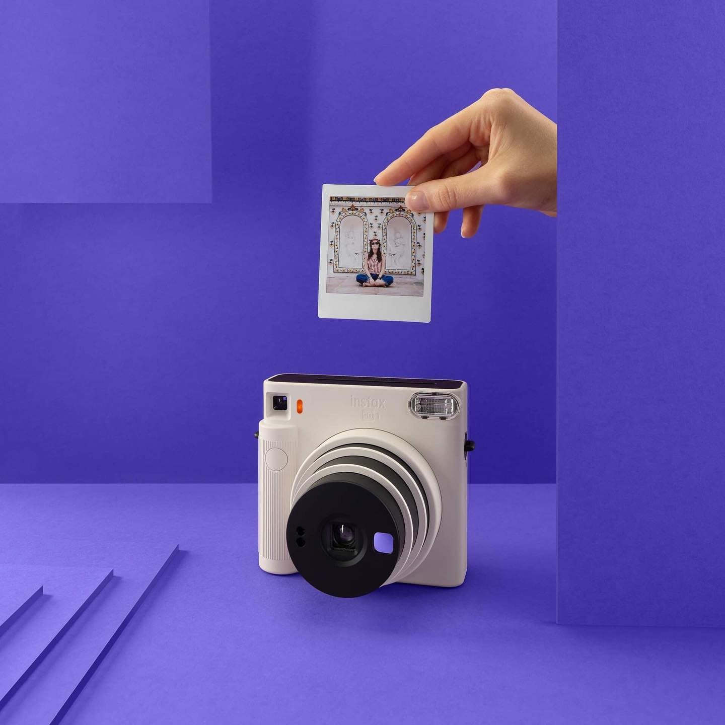 Instax Square Sq1 Chalk White Instant Camera