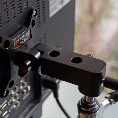 Tether Tools Rock Solid Vesa Studio Monitor Mount For Stands
