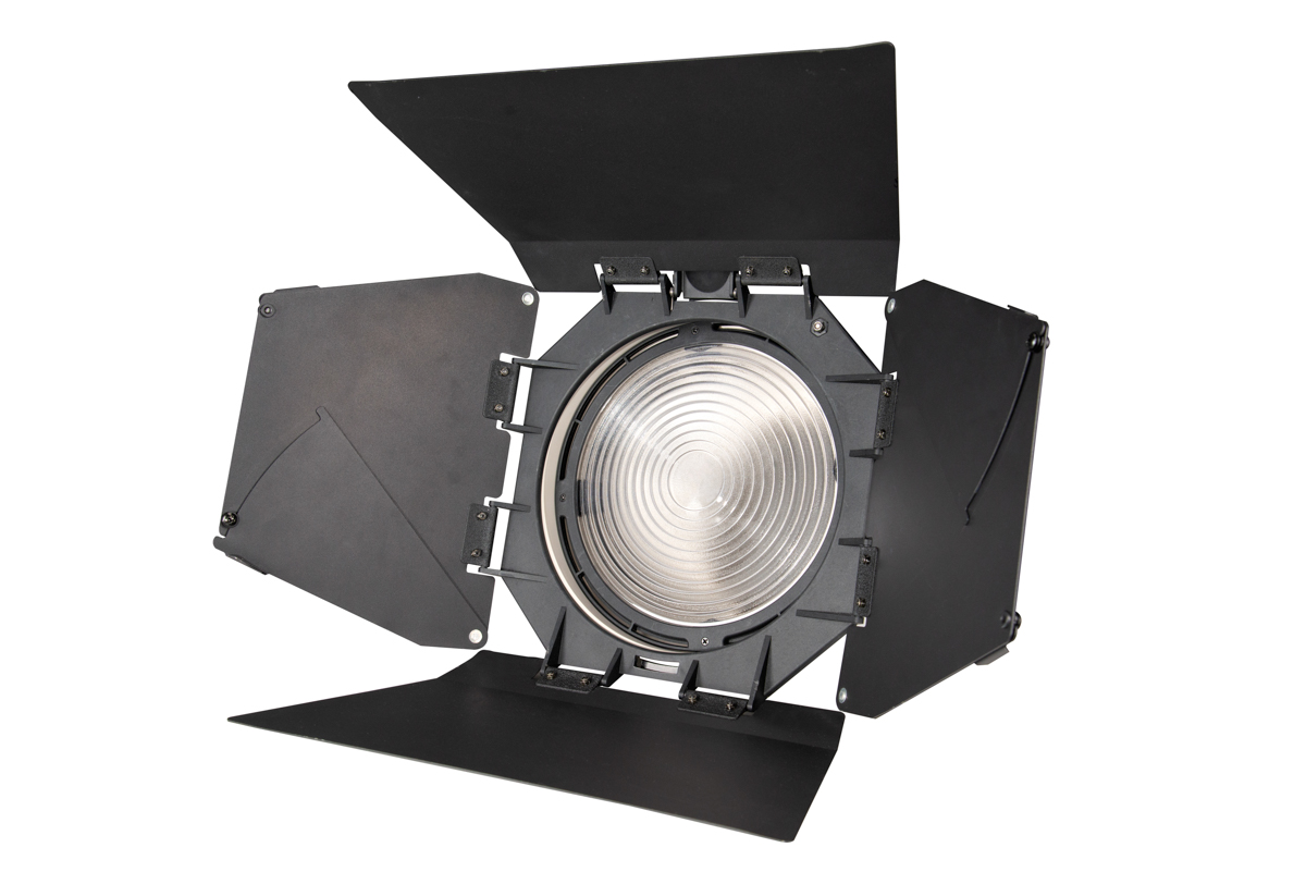 Nanlite Fl 20g Fresnel Lens With Barndoors