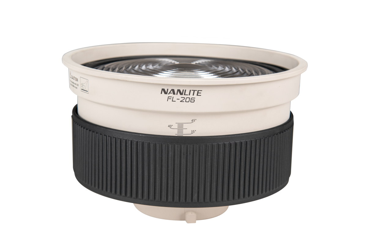 Nanlite Fl 20g Fresnel Lens With Barndoors