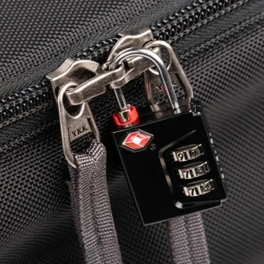 Think Tank Stand Manager 52 Rolling Bag