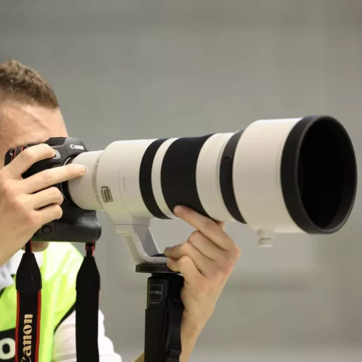 Canon Rf 100 300mm F 2 8 L Is Usm Lens Canon Rf 100 300mm F 2 8 L Is Usm Lens
