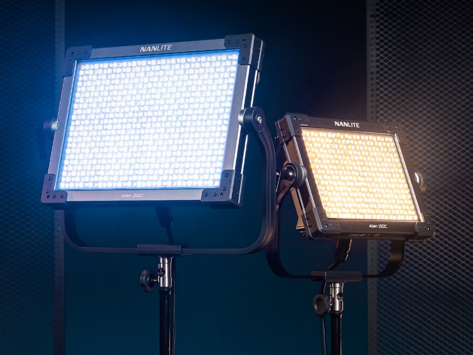 Nanlite Alien 150c Led Rgbww Panel Light Nanlite Alien 150c Led Rgbww Panel Light