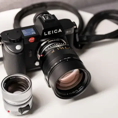 Leica Noctilux M 75mm F 1 25 Asph Black Lens