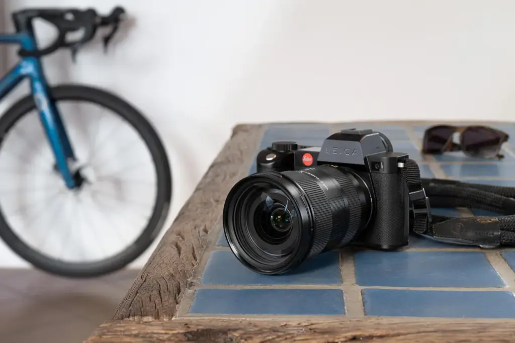 Leica Vario Elmarit Sl 24 70mm F 2 8 Asph Black Lens Leica Vario Elmarit Sl 24 70mm F 2 8 Asph Black Lens
