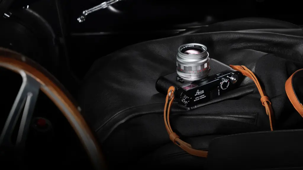 Leica Summilux M 50mm F 1 4 Silver Lens Leica Summilux M 50mm F 1 4 Silver Lens