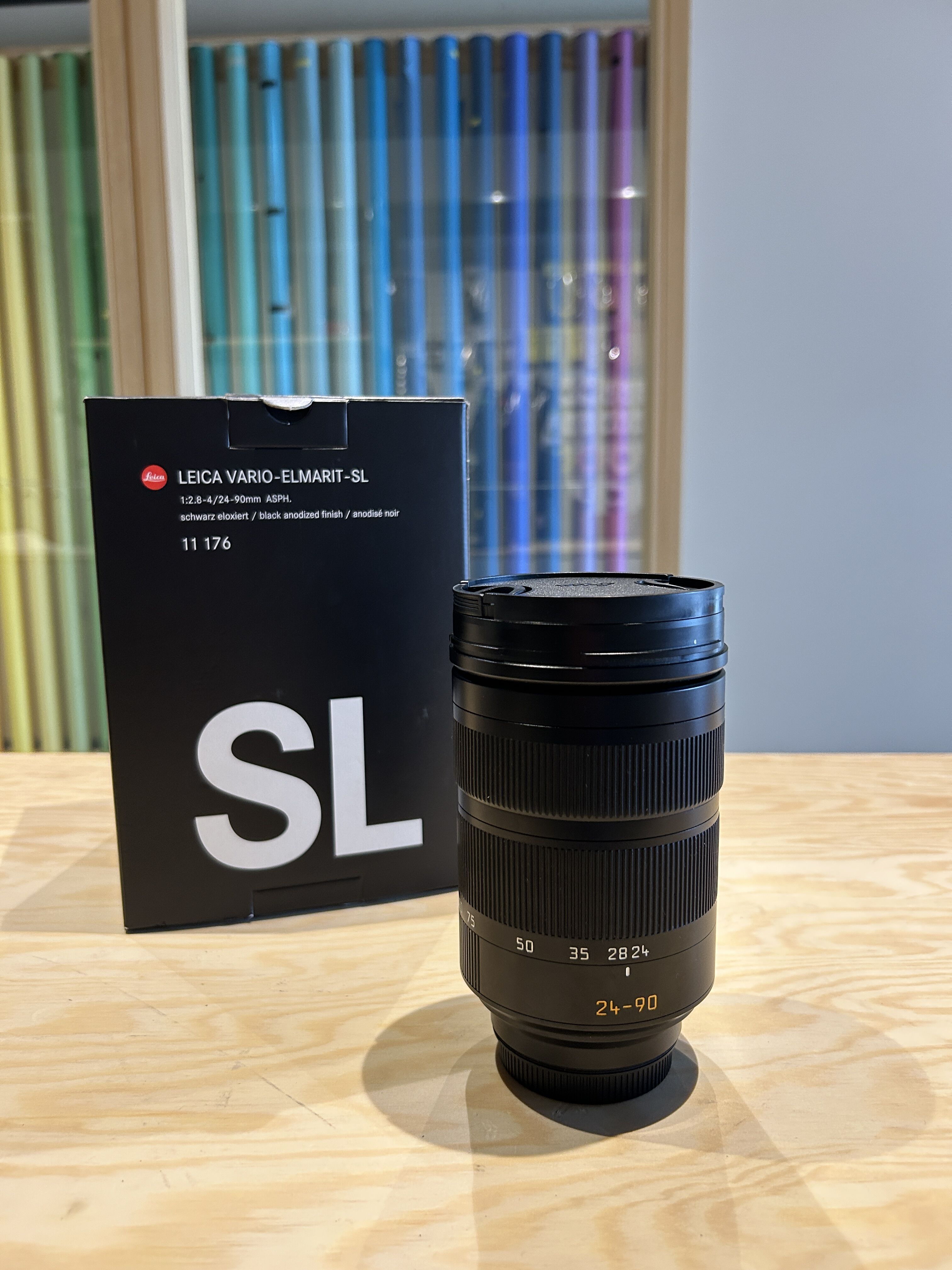 Vario Elmarit Sl 24 90mm F 2 8 4 Asph Black Lens Second Hand