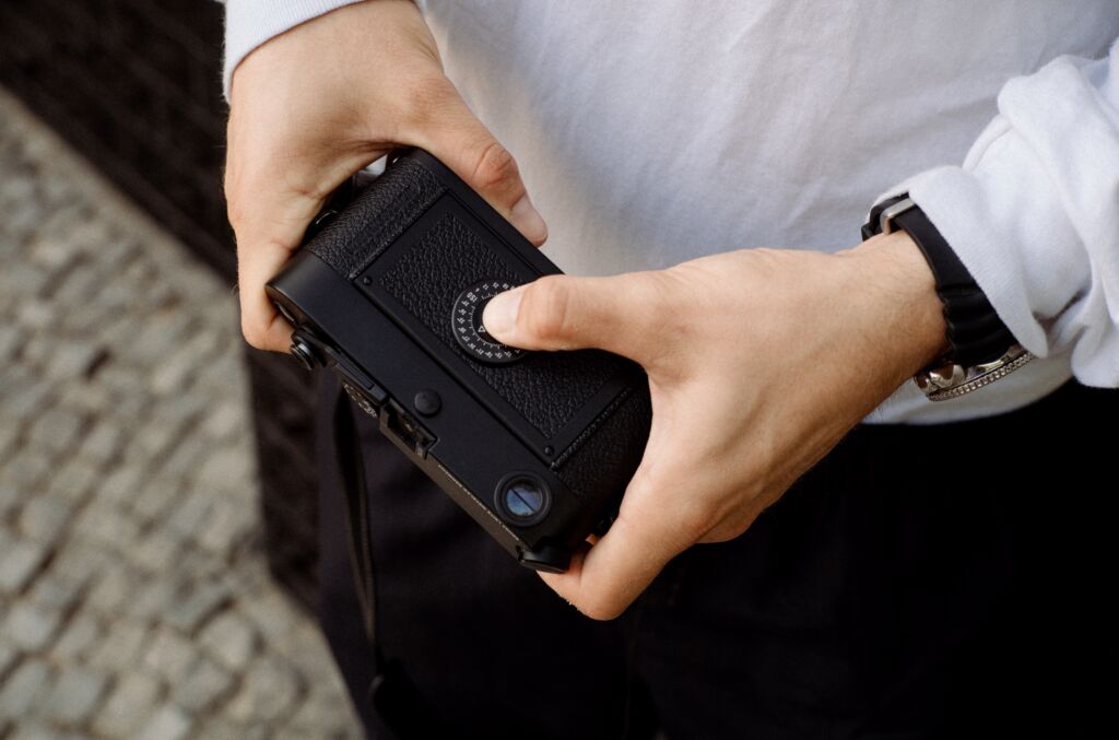 Review Of The Leica M6 The Leica Film Camera You Should Buy
