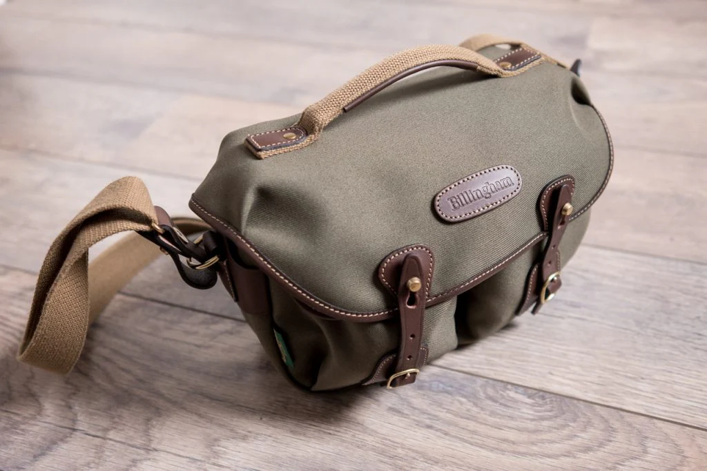Billingham Hadley Small Pro Camera Bag Black Fibrenyte Black Leather Billingham Hadley Small Pro Camera Bag Black Fibrenyte Black Leather
