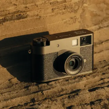 Fujifilm X X Half Body Black