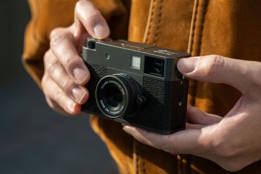 Fujifilm X X Half Body Black Fujifilm X X Half Body Black
