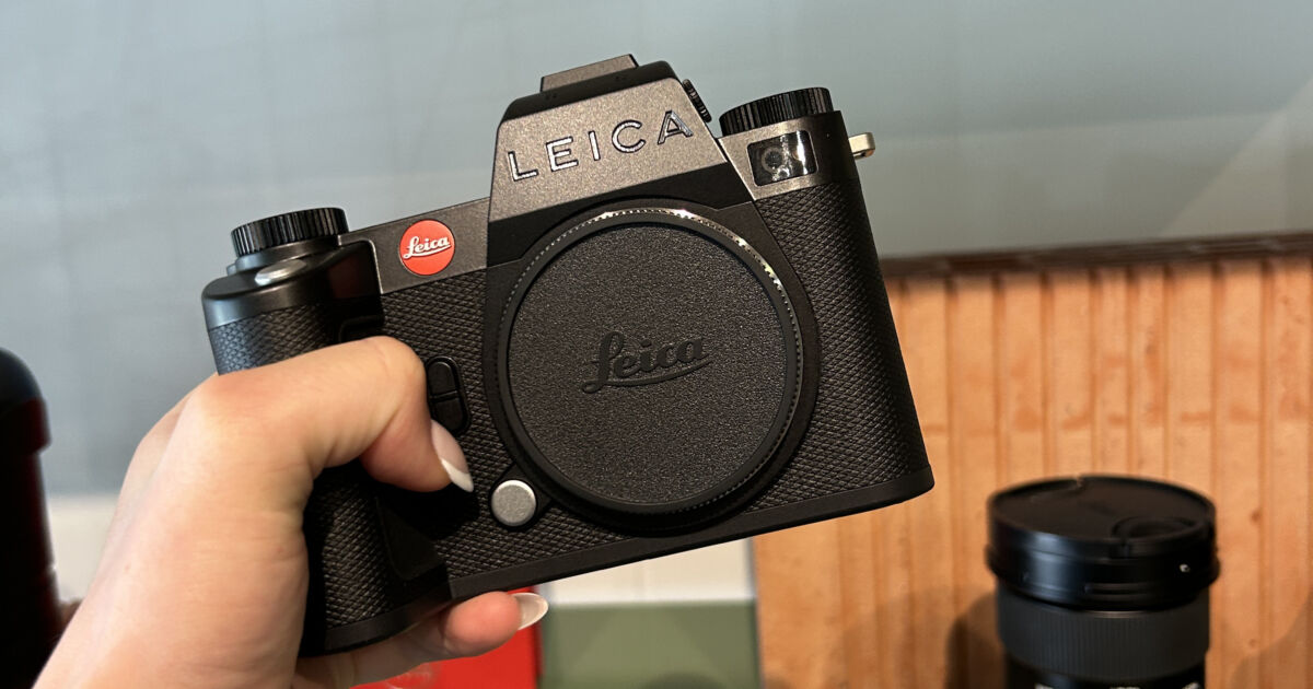 Newsletter pop-up image header