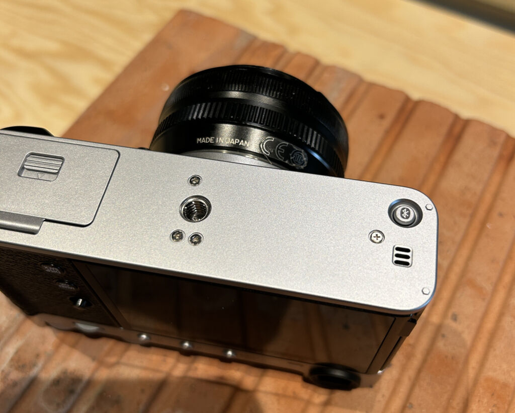 Fujifilm X E5 Vs X100vi Fujifilm X E5 Vs X100vi