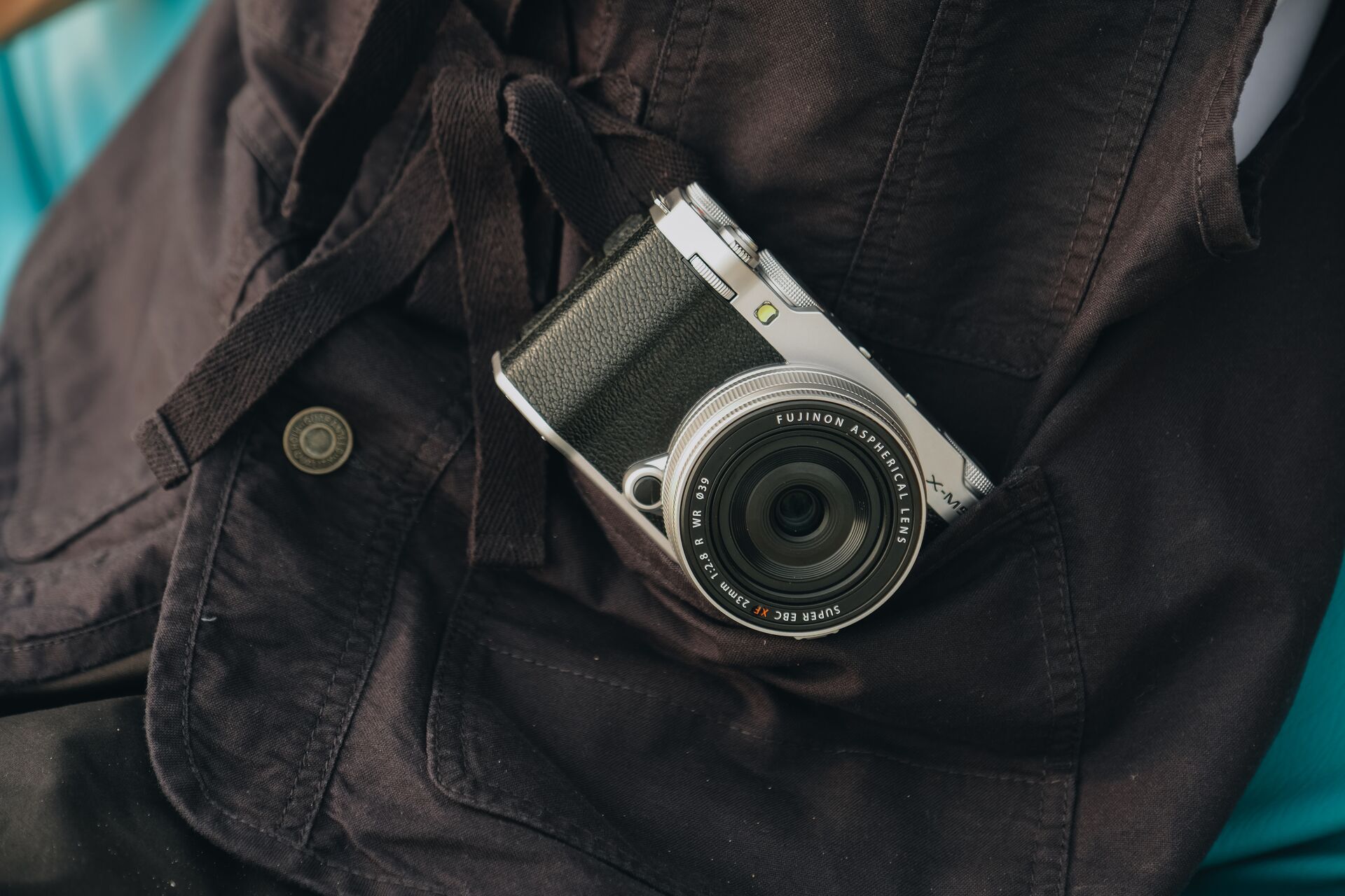 Fujifilm X Xf 23mm F 2 8 R Wr Lens Silver