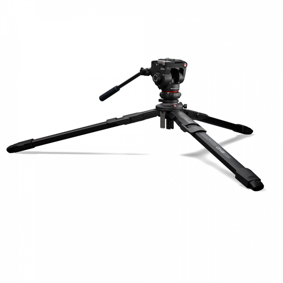 Manfrotto One Alu Tripod With 500x Fluid Head