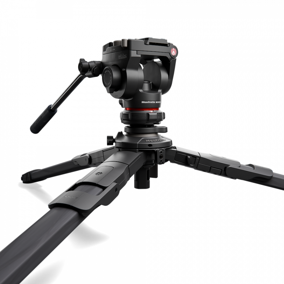Manfrotto One Carbon Tripod With 500x Fluid Head