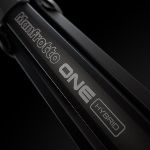 Manfrotto One Carbon Tripod With 500x Fluid Head Manfrotto One Carbon Tripod With 500x Fluid Head