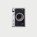Instant camera's